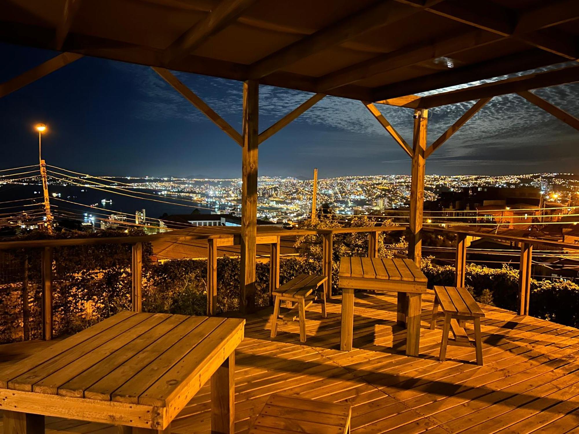 Hotel Faro Azul Valparaiso Cerro Alegre Екстериор снимка
