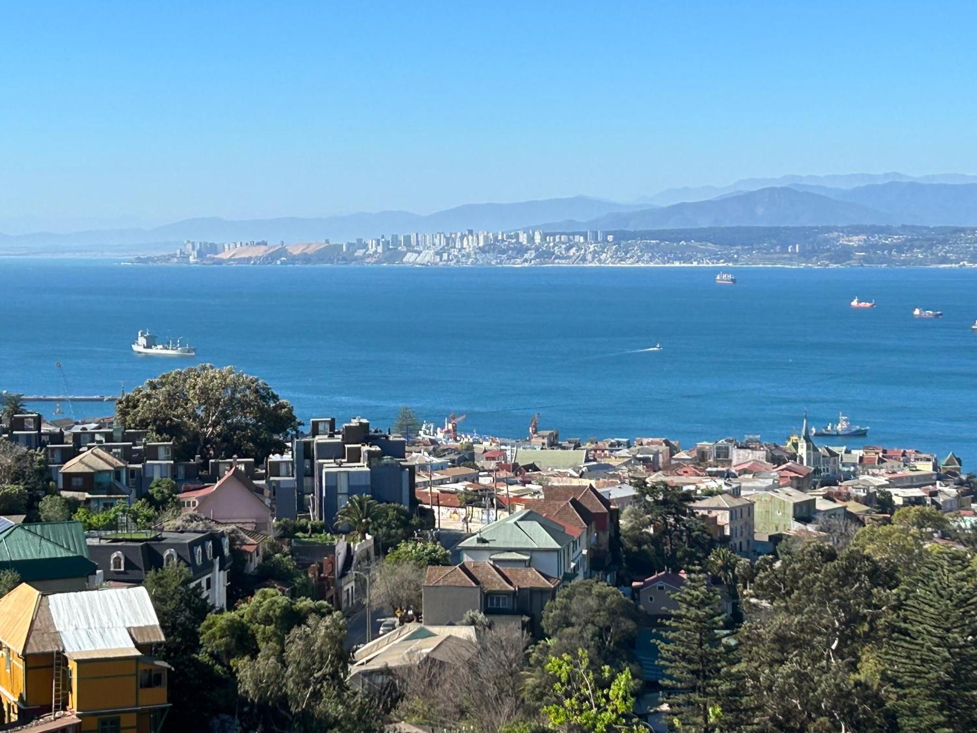Hotel Faro Azul Valparaiso Cerro Alegre Екстериор снимка