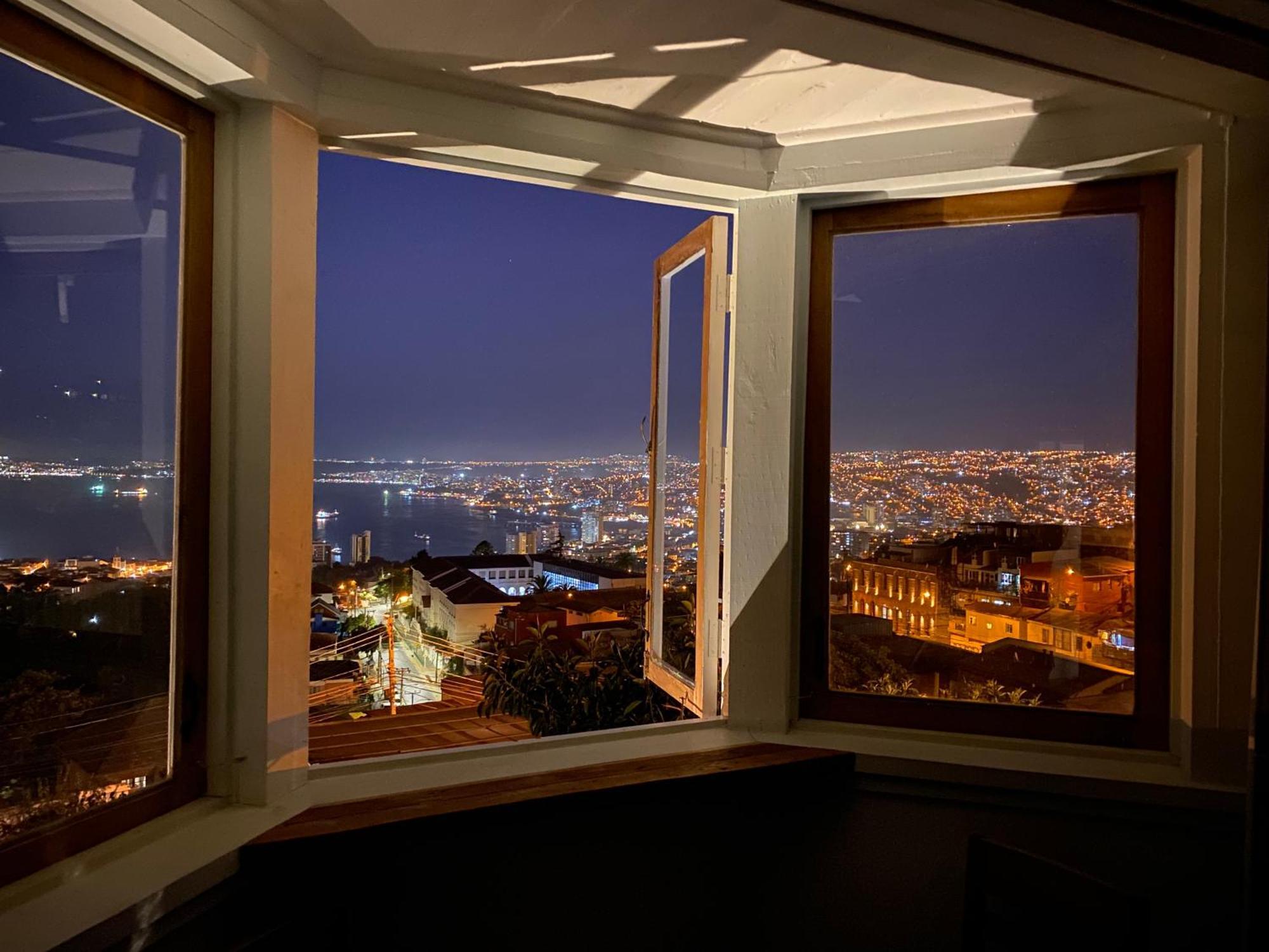 Hotel Faro Azul Valparaiso Cerro Alegre Екстериор снимка